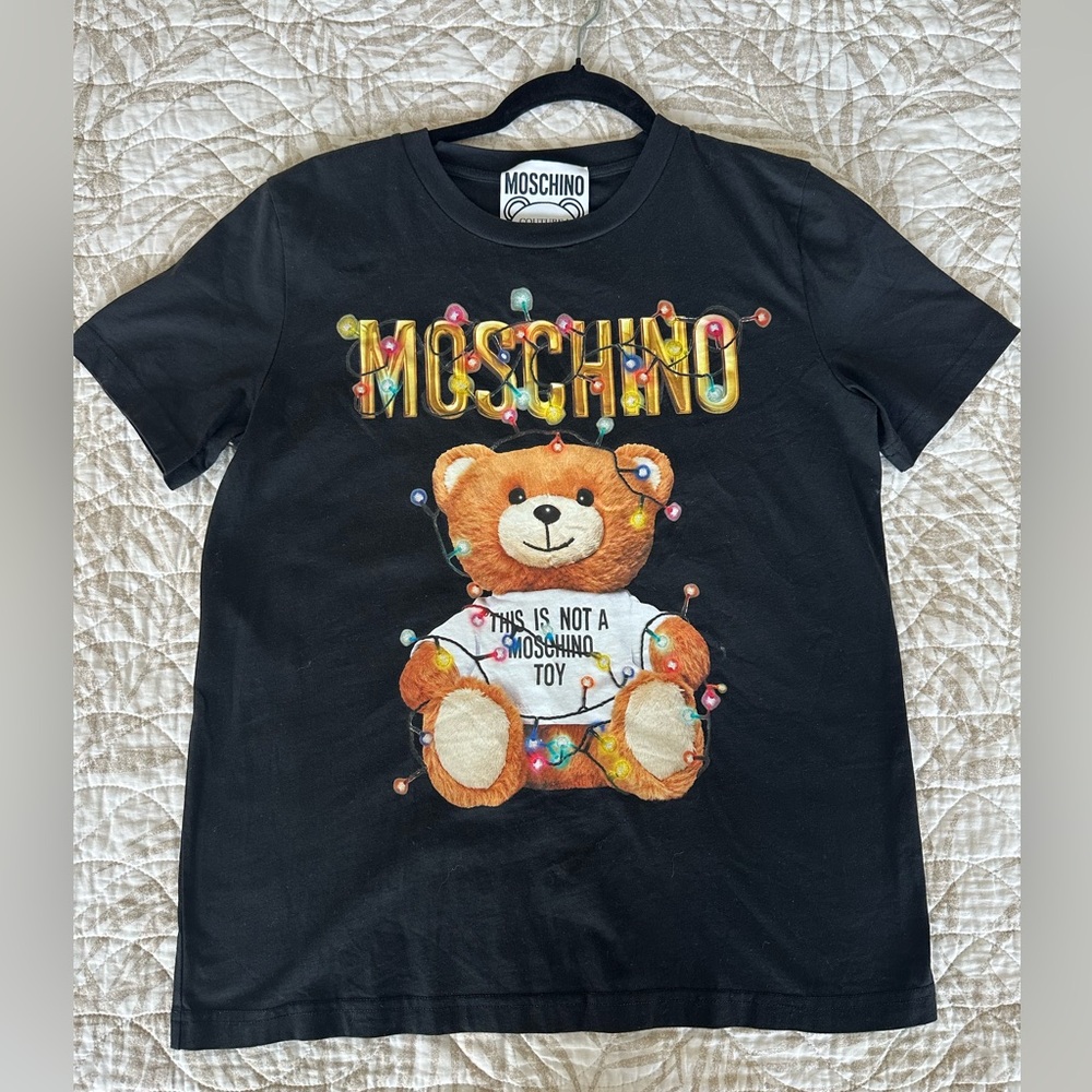 Moschino t-shirt